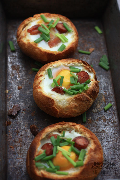 zapiekana-bulka-z-jajkiem-3