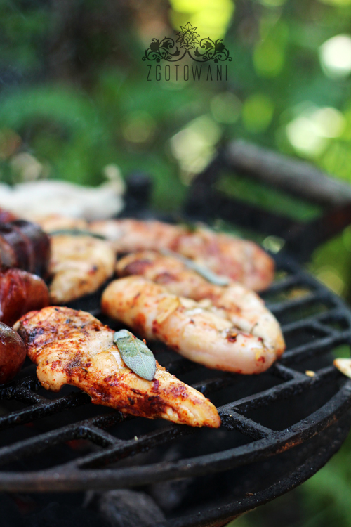 salatka z grillowanym kurczakiem1