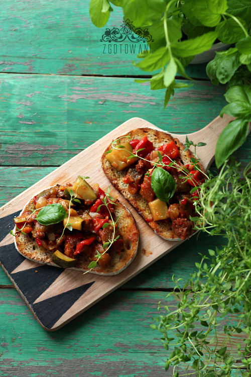 bruschetta-z-warzywami-7