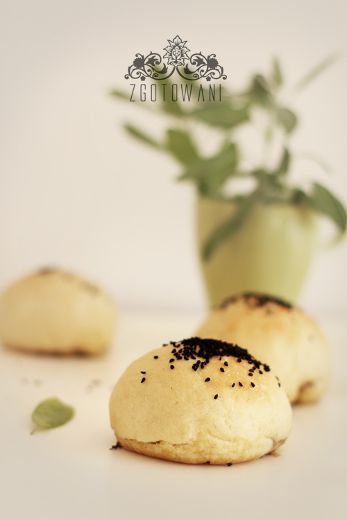drozdowe-buleczki-z-pieczarkam-ii-mozzarella9