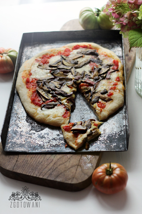 pizza-z-lesnymi-grzybami-9