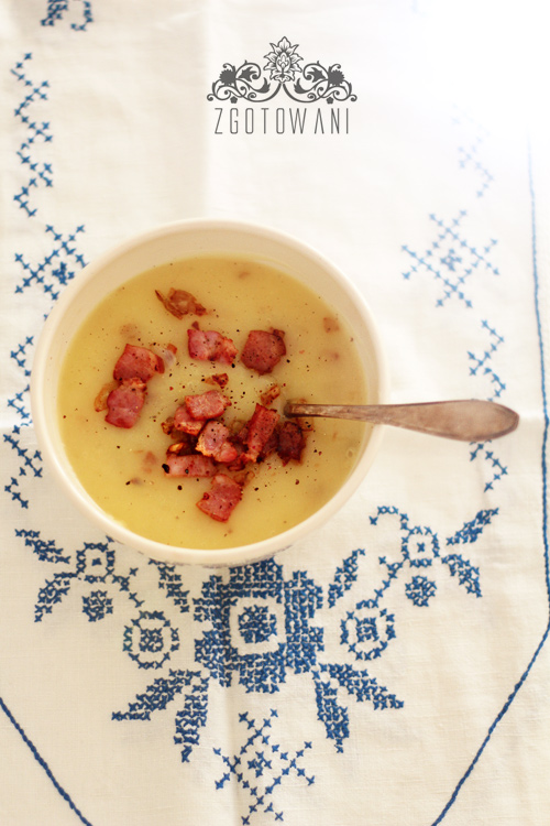 zupa-krem-z-ziemniakow-z-podsmazona-cebulka-i-boczkiem-3