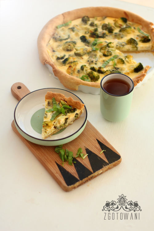 quiche-z-brokulami-i-serem-plesniowym-6