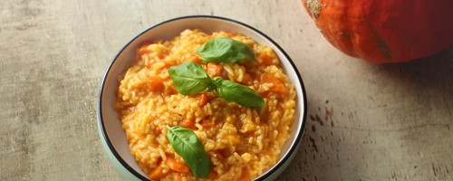 Ryż na mleczku kokosowym z dynią, trawą cytrynową i pastą curry