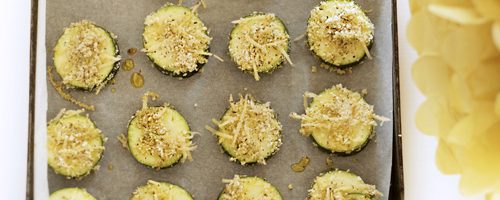 Cukinia zapiekana z orzechami i parmezanem